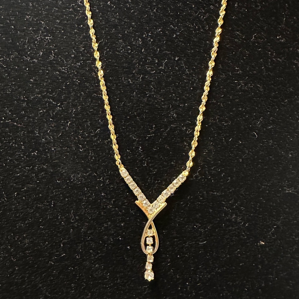 Clear Crystal V Pendant Dainty Dangle Necklace